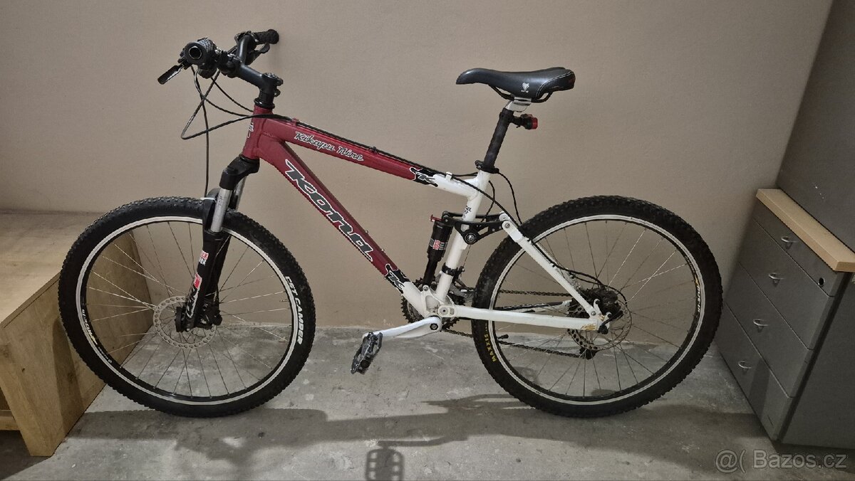 Kona Kikapu Nine – velikost M, celoodpružení