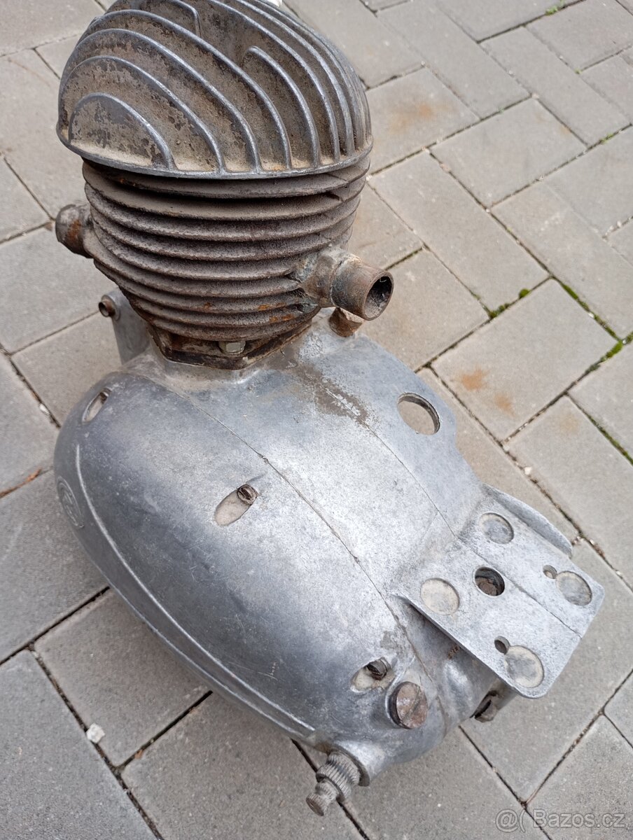 ČZ 125 t