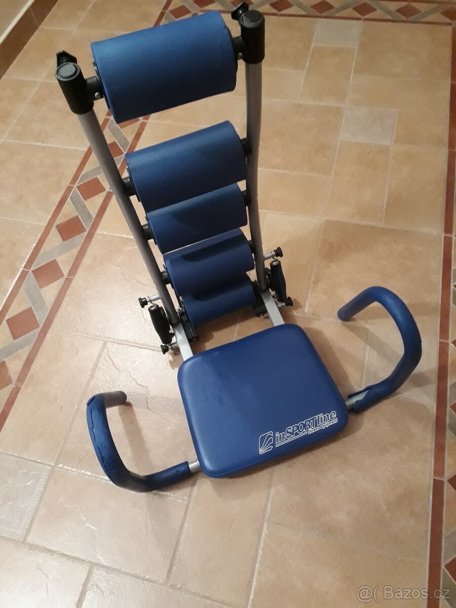 Posilovač břišních svalů