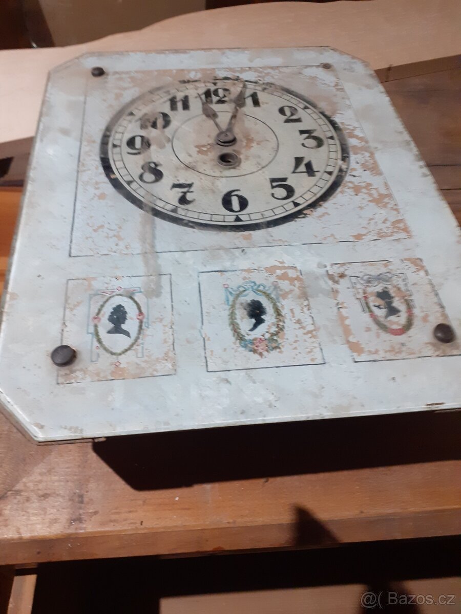 Retro skleněné hodiny, Retro plechové hodiny