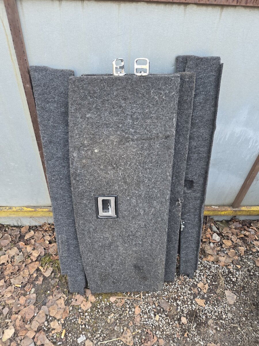 ŠKODA OCTAVIA 2 KOMBI DVOJITE DNO