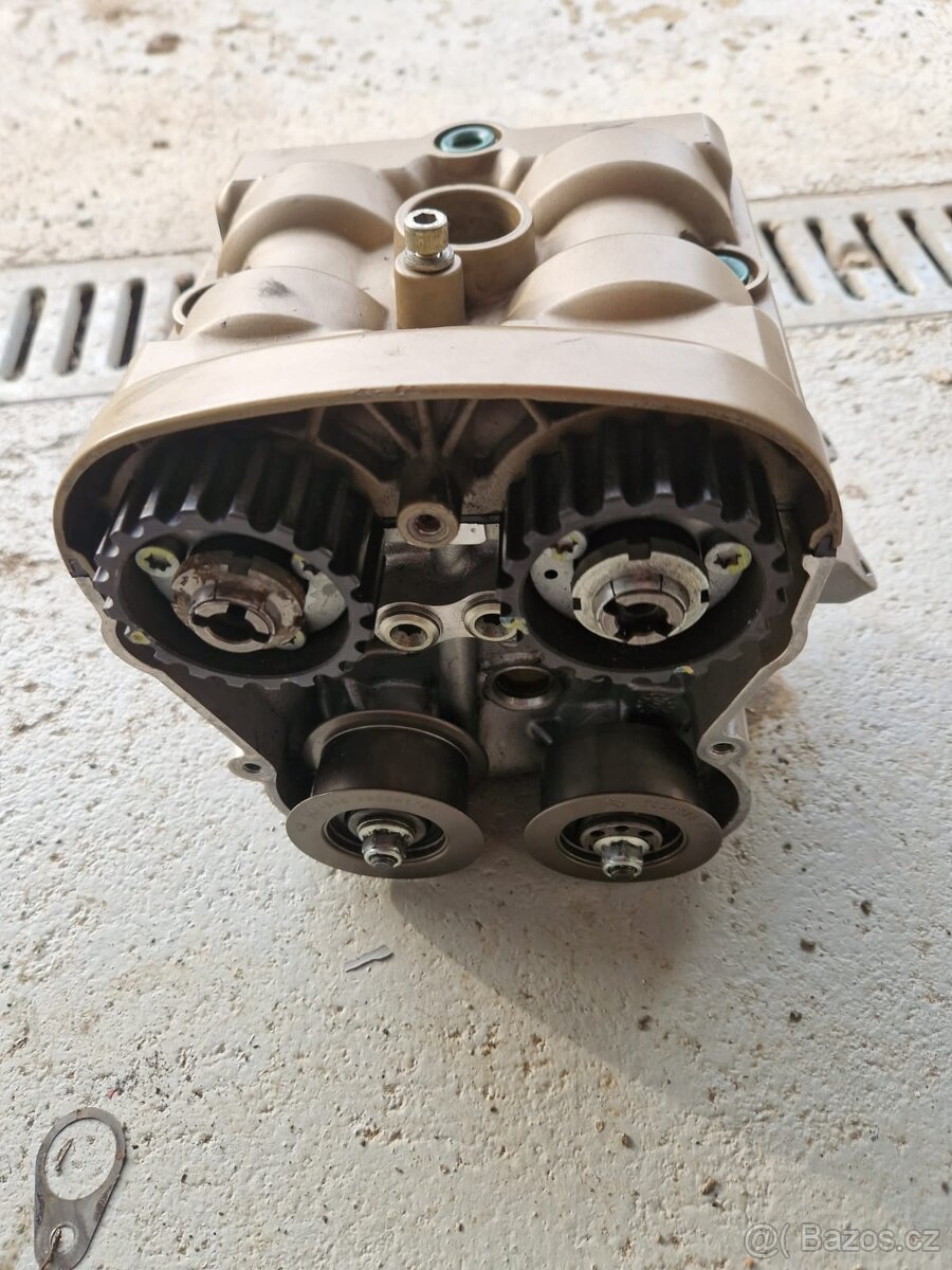 Ducati 1098 S 2008 Motor Hlava Válce