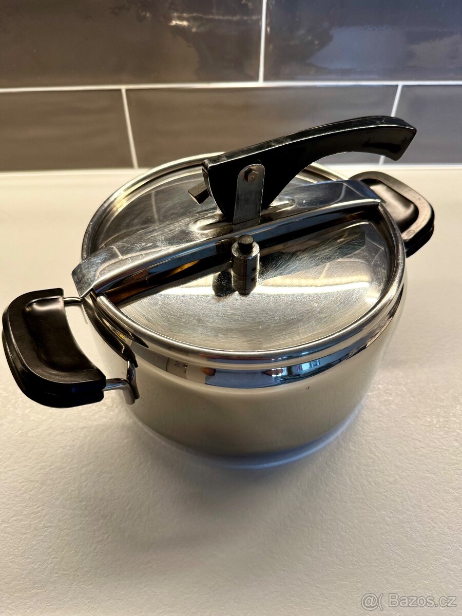 Tlakový hrnec Tescoma Praktik