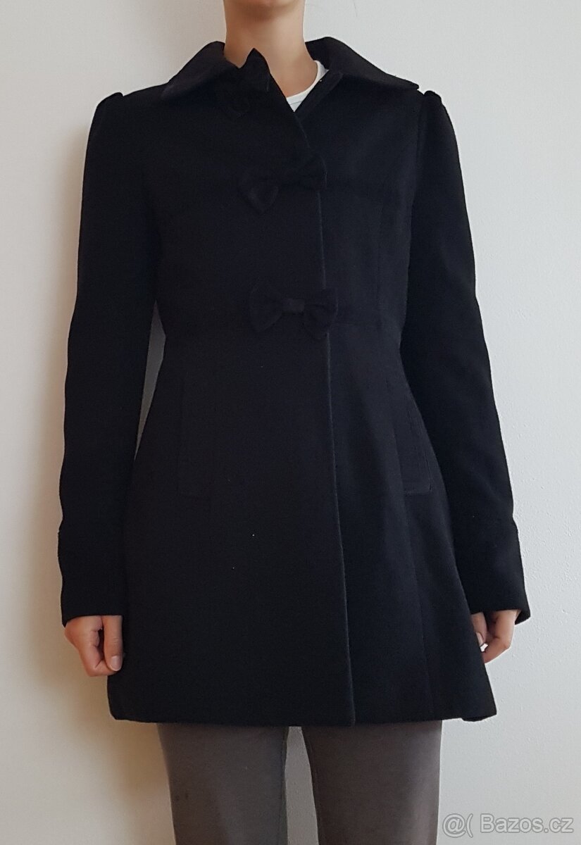 Kabát Orsay černý zimní