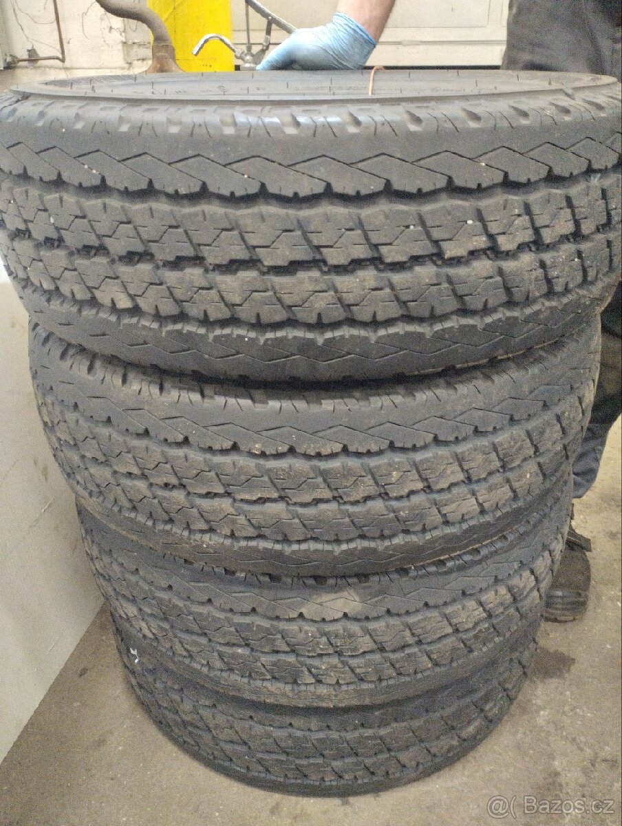 Letní pneumatiky Bridgestone Duravis 215/70/15C