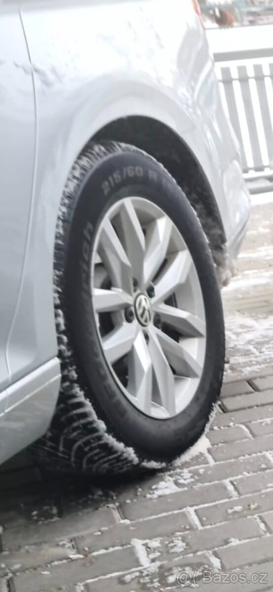 Originál ALU KOLA PASSAT B8