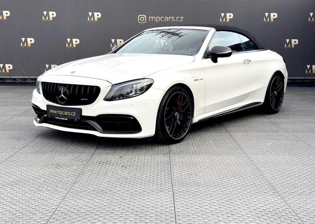 Mercedes-Benz Třídy C automat benzín 375 kw 2020
