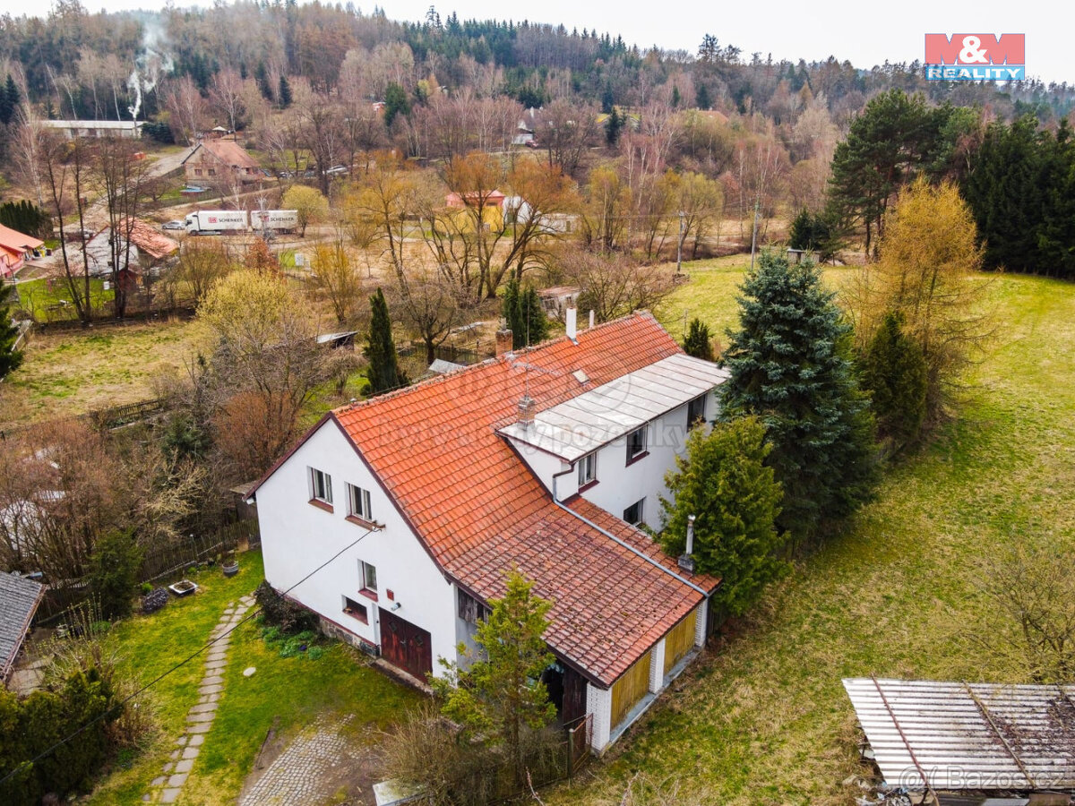 Prodej dvougeneračního rodinného domu, Velké Popovice
