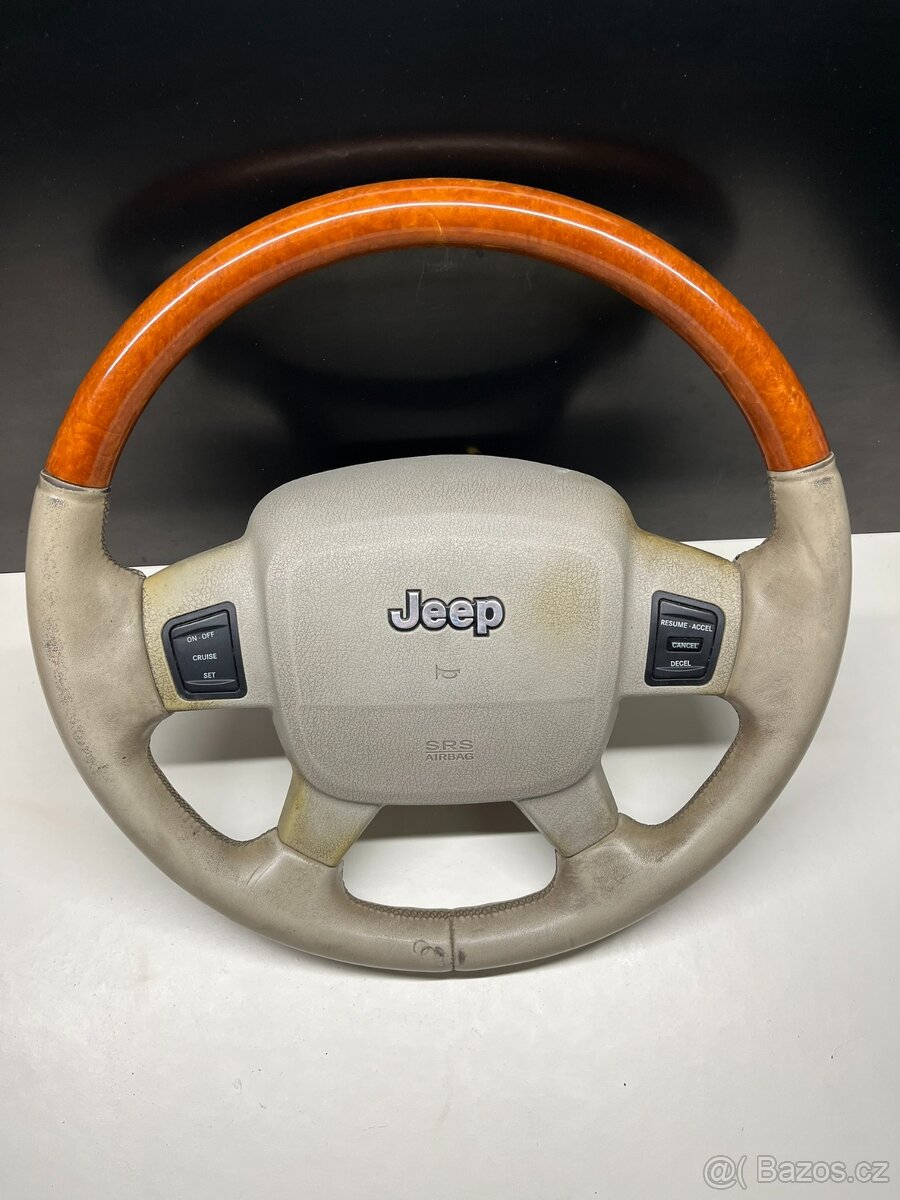 //Volant JEEP WK III včetně Airbagu//