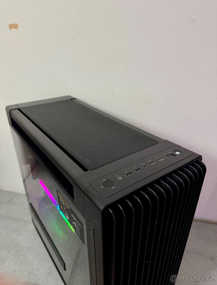 VÝKONNÝ HERNÍ PC R9 7950X/32GB RAM/RX 7800-XT/2TB SSD