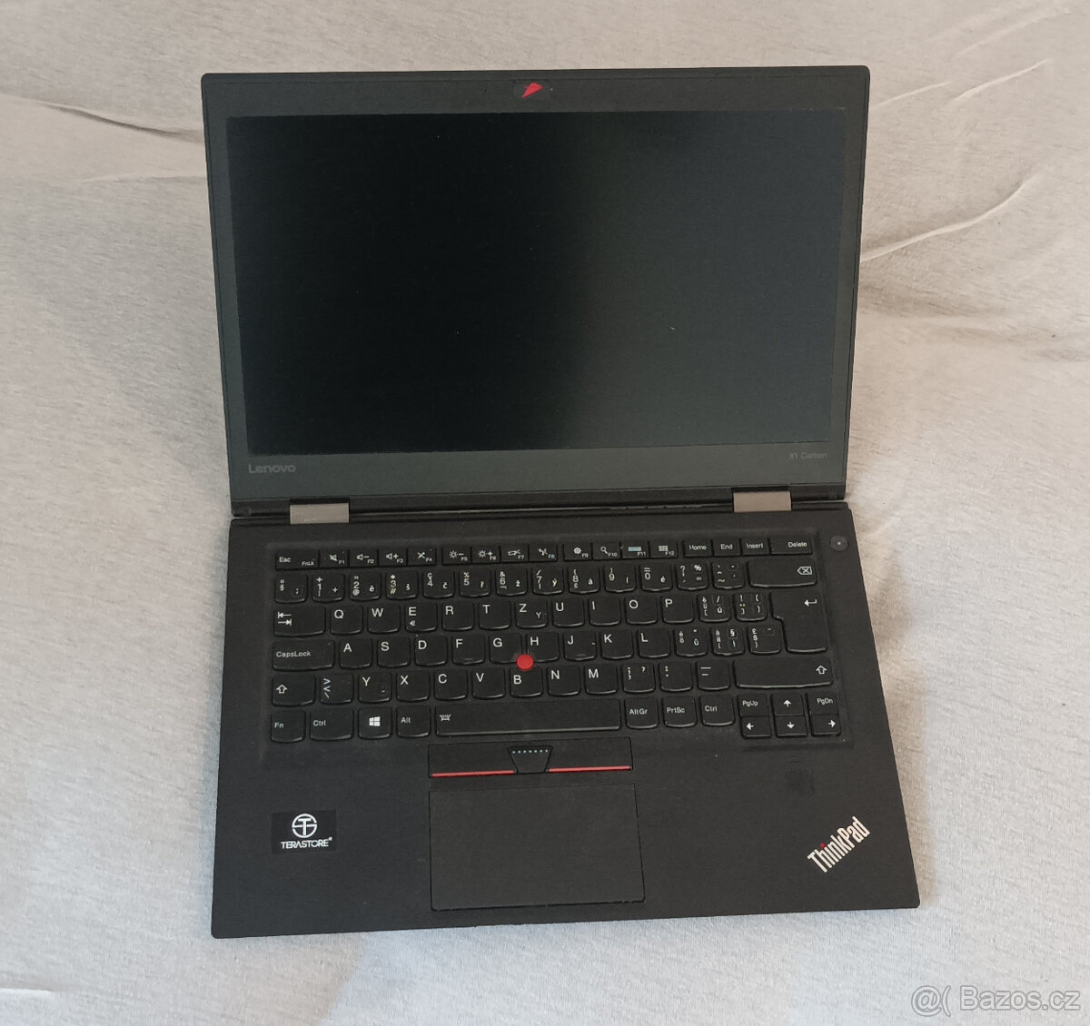 Notebook Lenovo ThinkPad X1 Carbon, luxusni display 2560x144