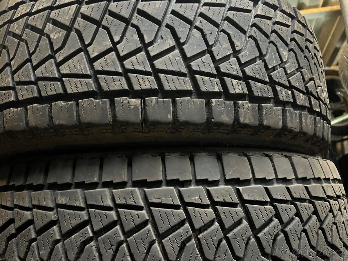 PNEU VRANÍK ICE SPECIAL 235/65 R17 108H (zimní protektor)