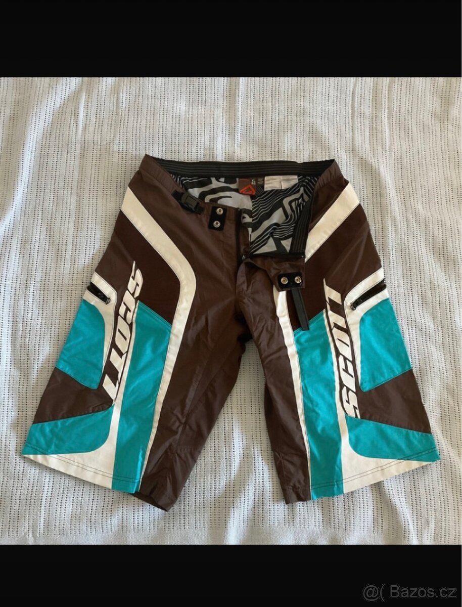Kratasy na kolo scott vel XL (36)