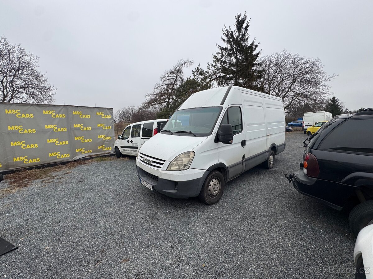 IVECO DAILY 2011 93 KW