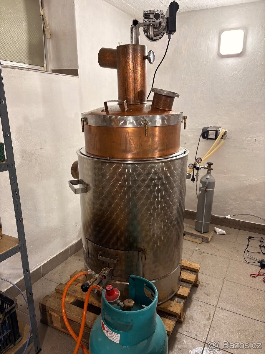 Kotel na vaření piva 140L - měď a nerez