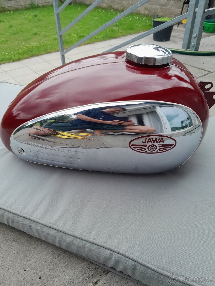 Uloženkova nadrž jawa 250-350 panelka