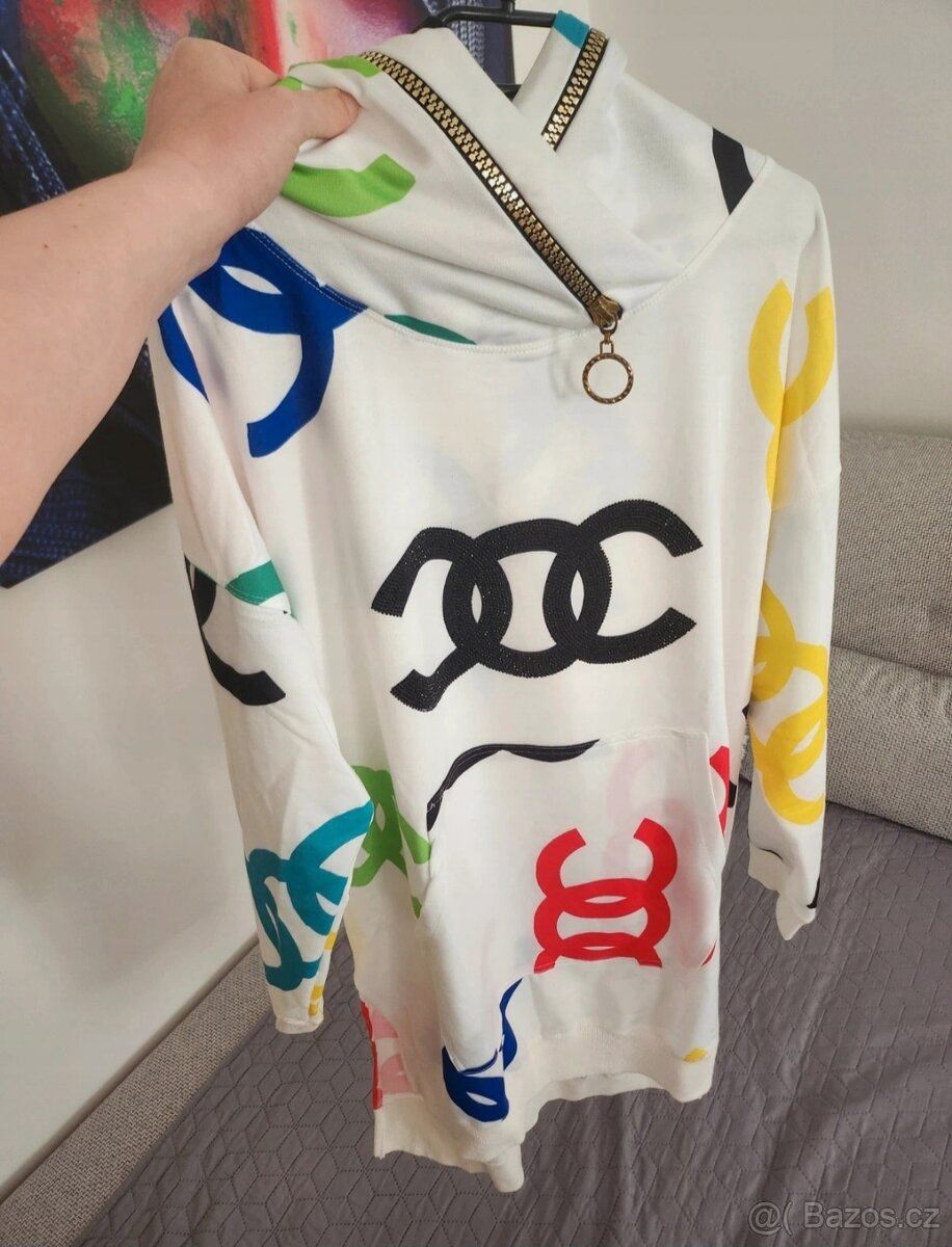 Nádherná mikina XL-XXL