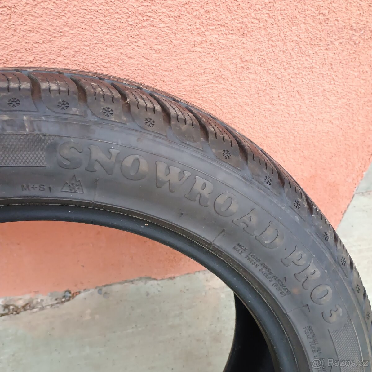 Zimní 205/55 r 17