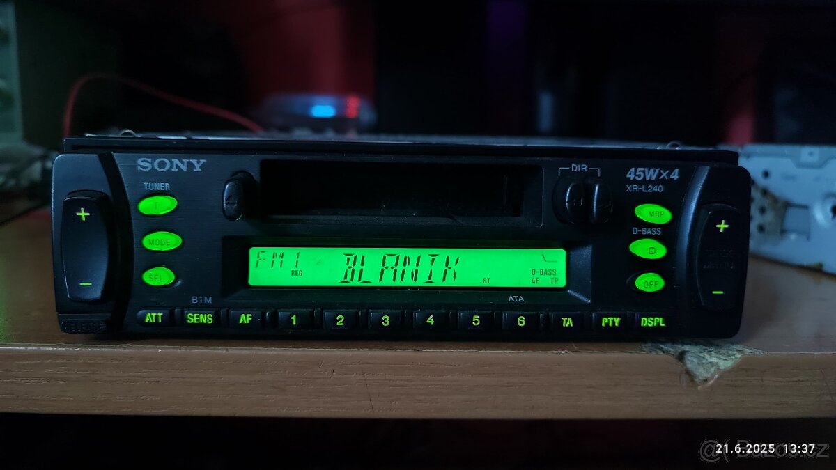 🎶 Autorádio Sony XR-L240 – plně funkčnà ✅