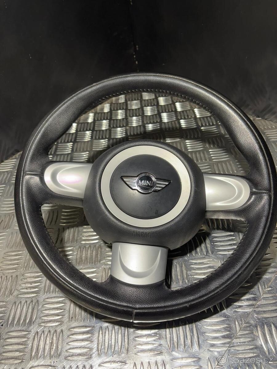 //Volant včetně Airbagu MINI R56//