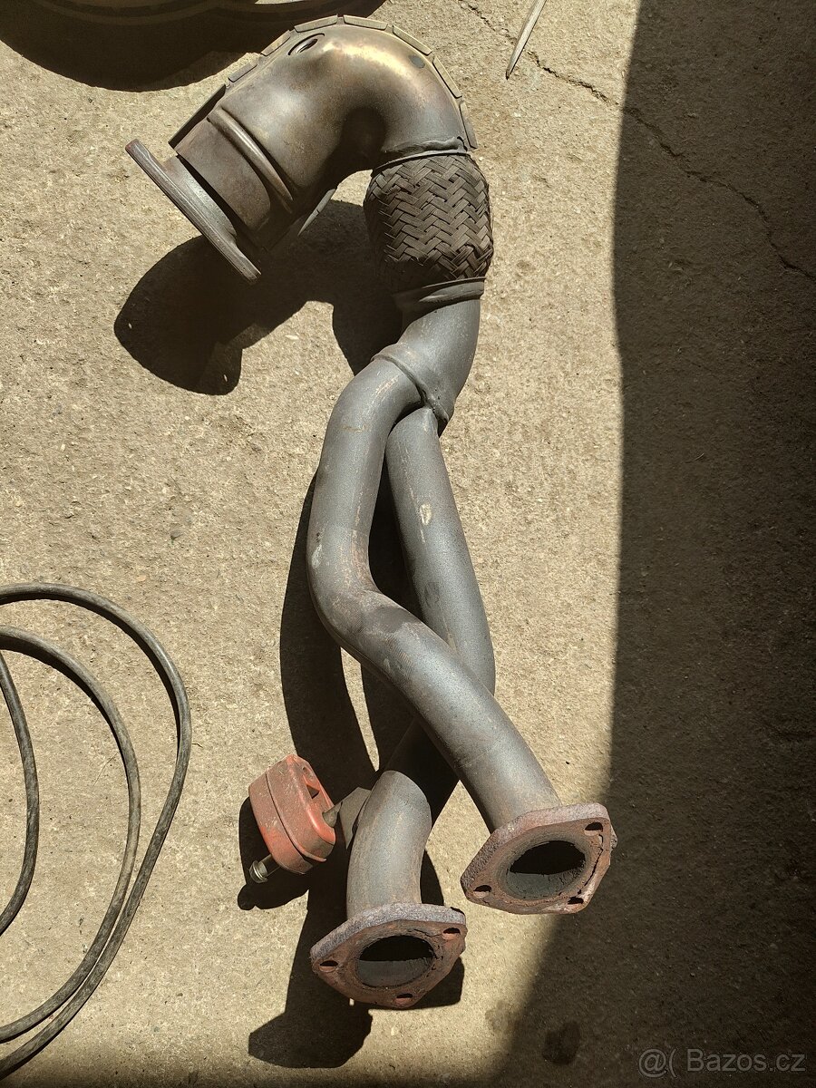 Downpipe z 1.8T na turbo K04