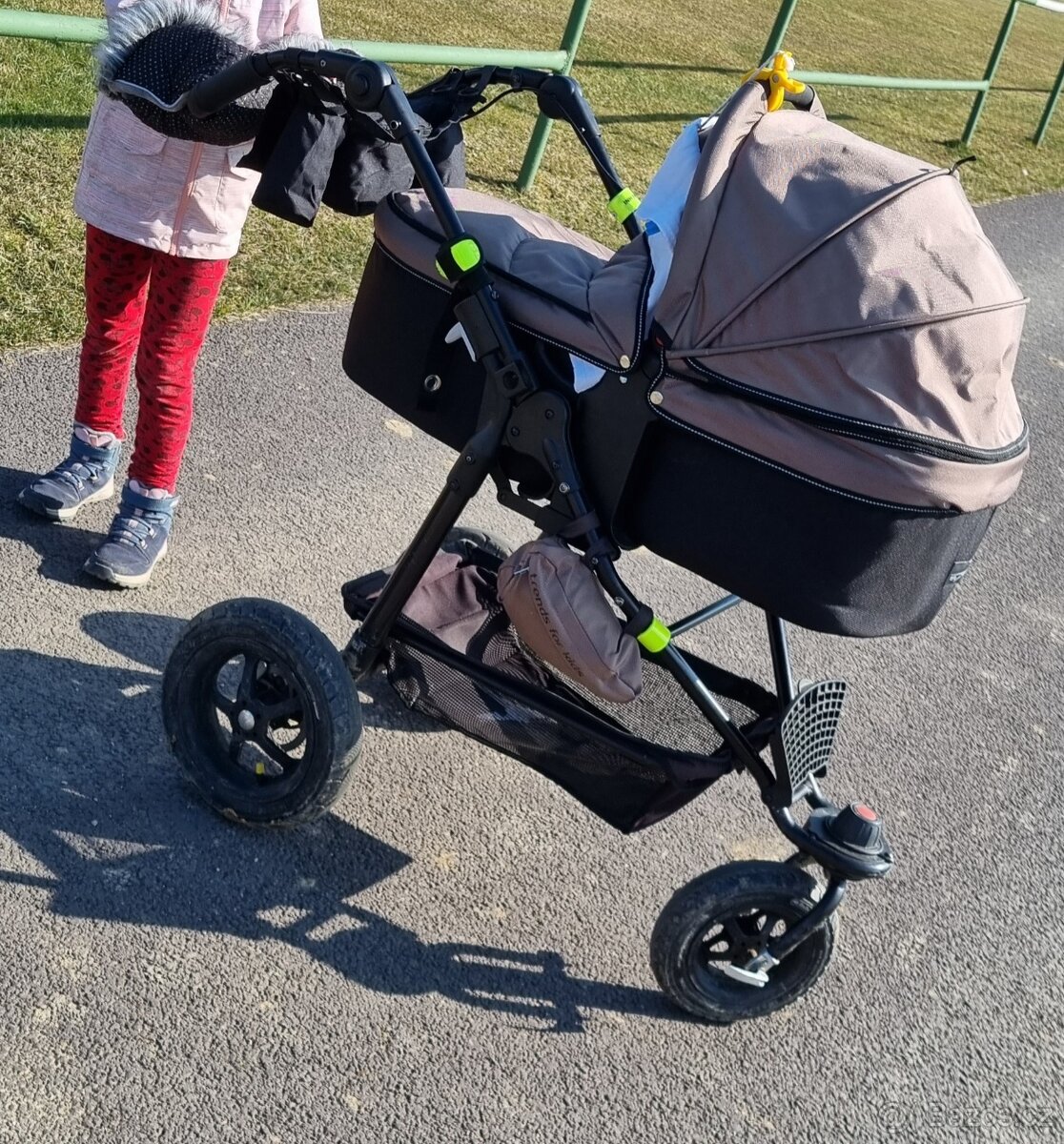 TFK joggster 12lite