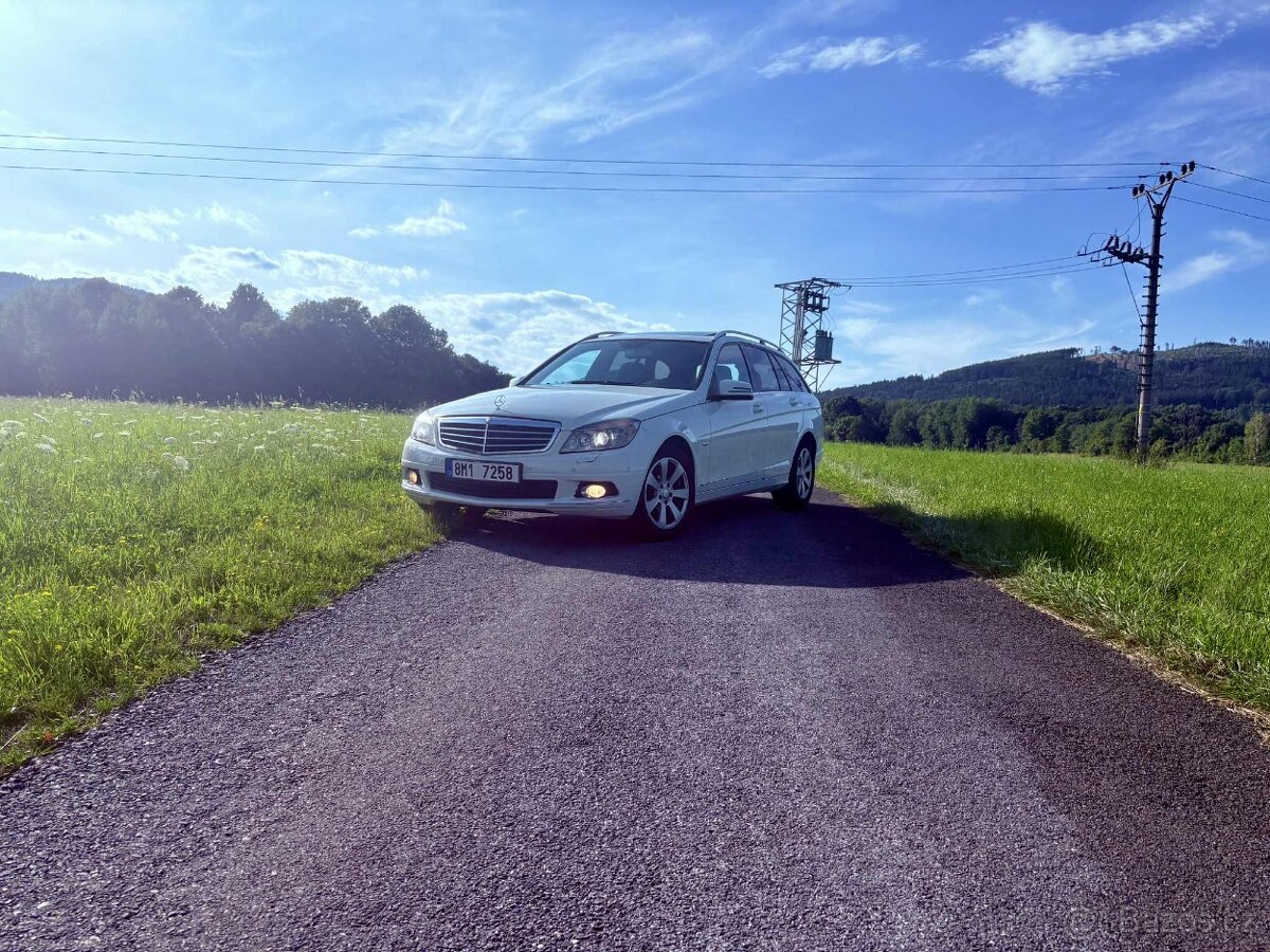 Mercedes Benz w204 C200 kompressor