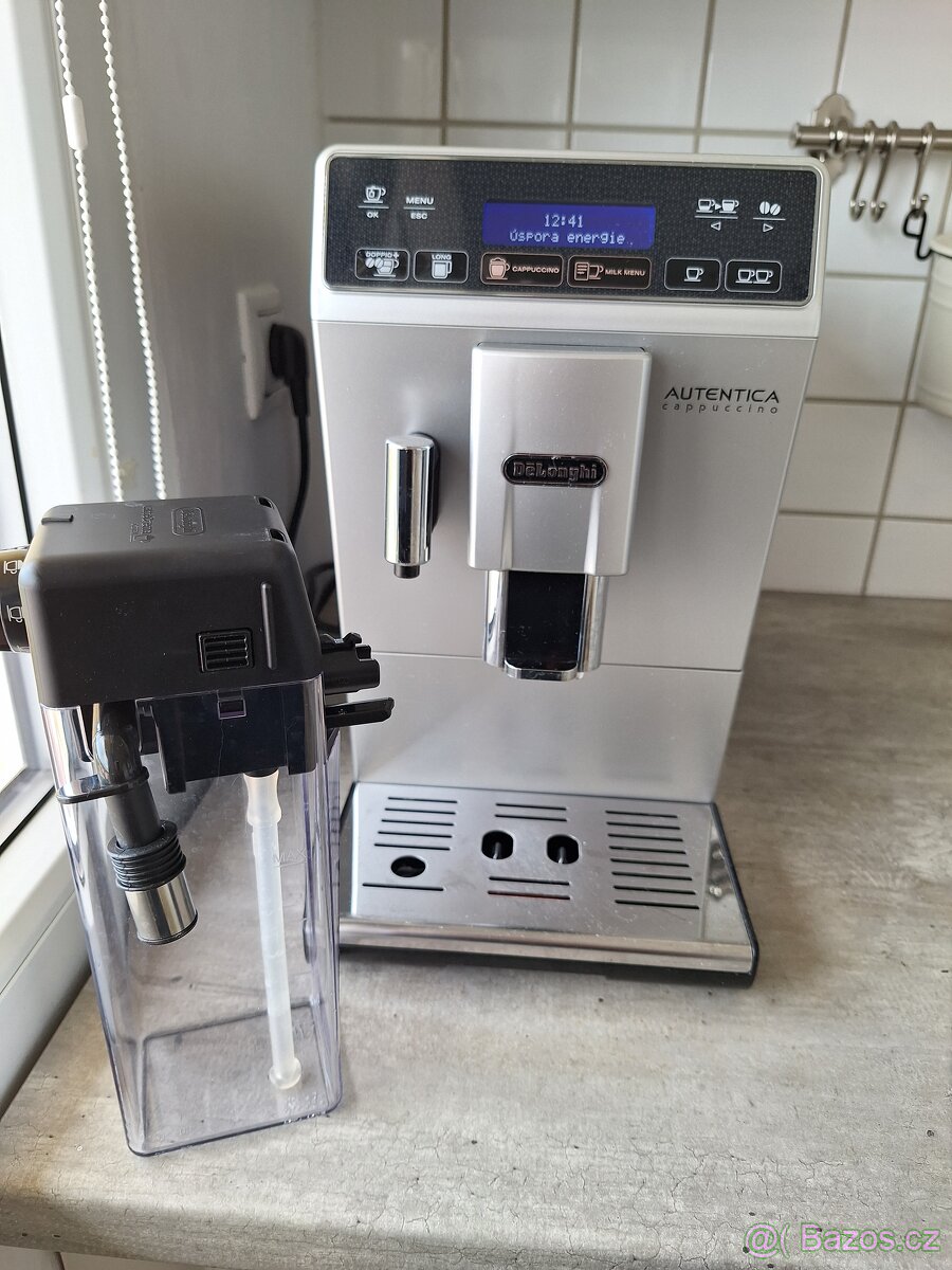 Kávovar DeLonghi ETAM29.660.SB