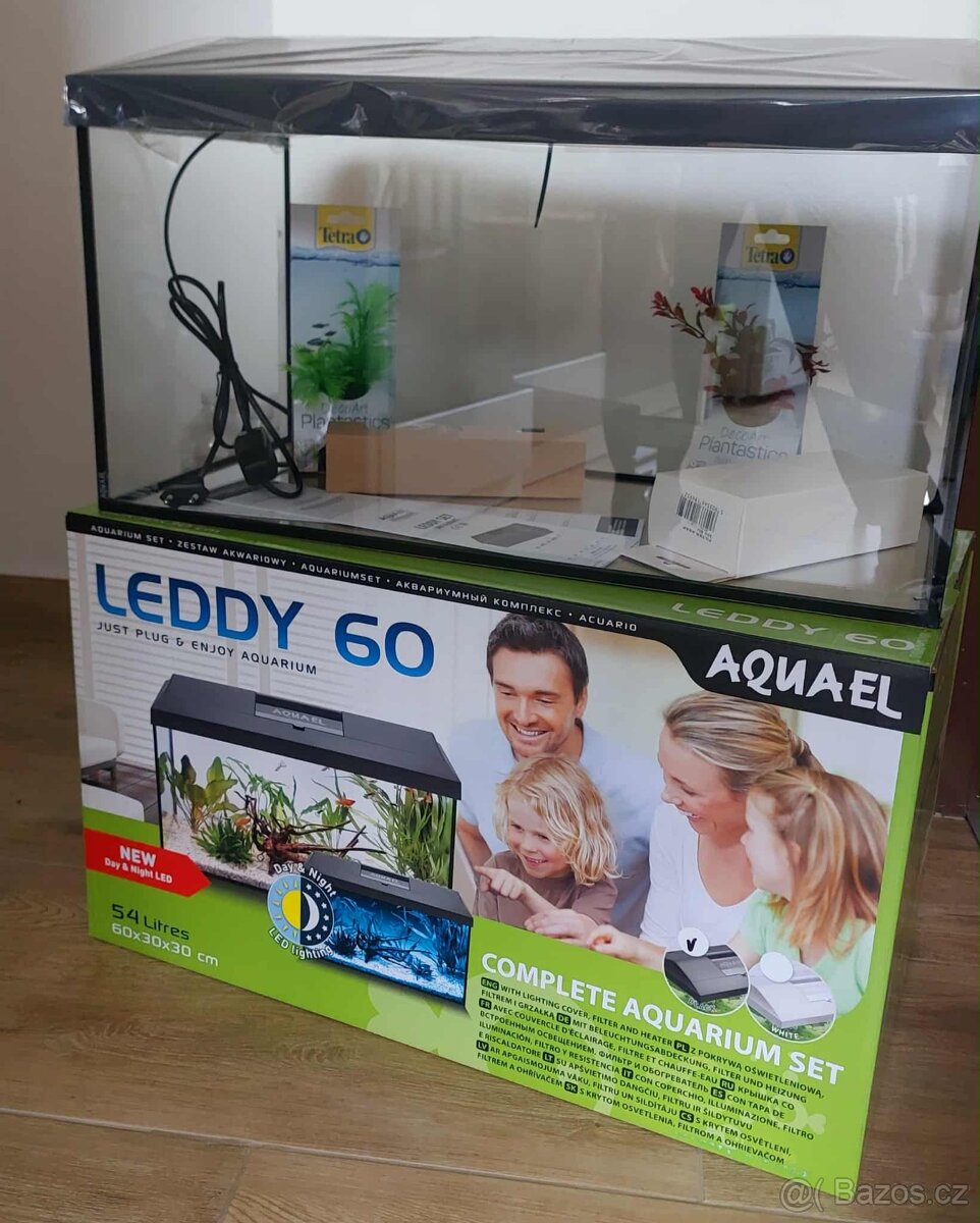 Akvárium 54 litrů