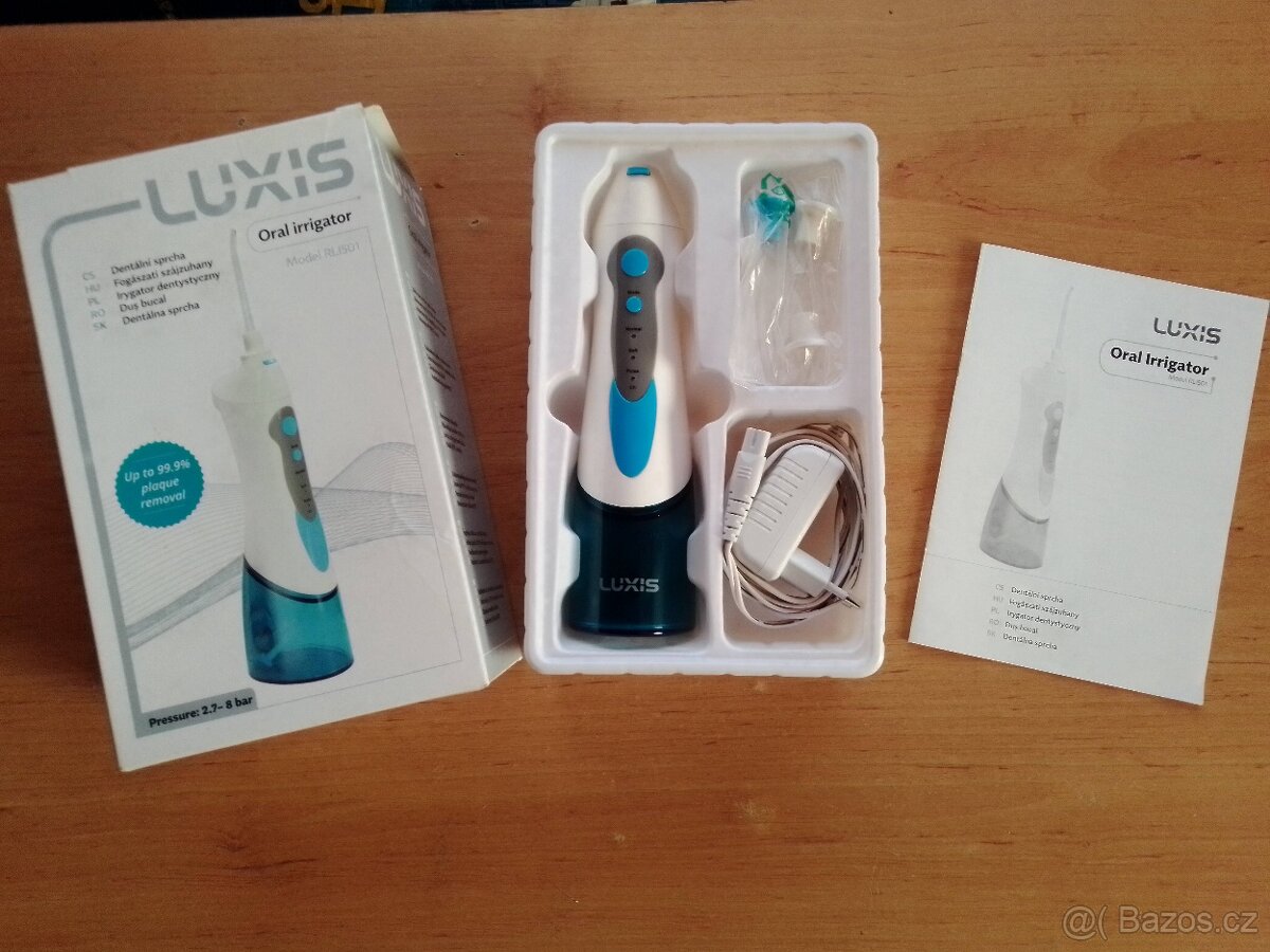 Dentální ústní sprcha (oral irrigator)