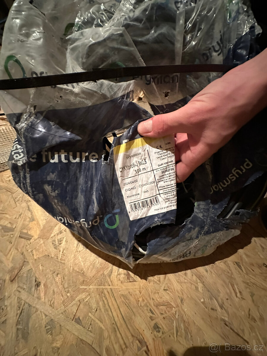 Prodám elektrické kabely