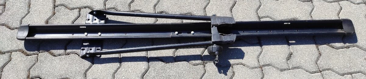 Střešní nosič kol HAKR