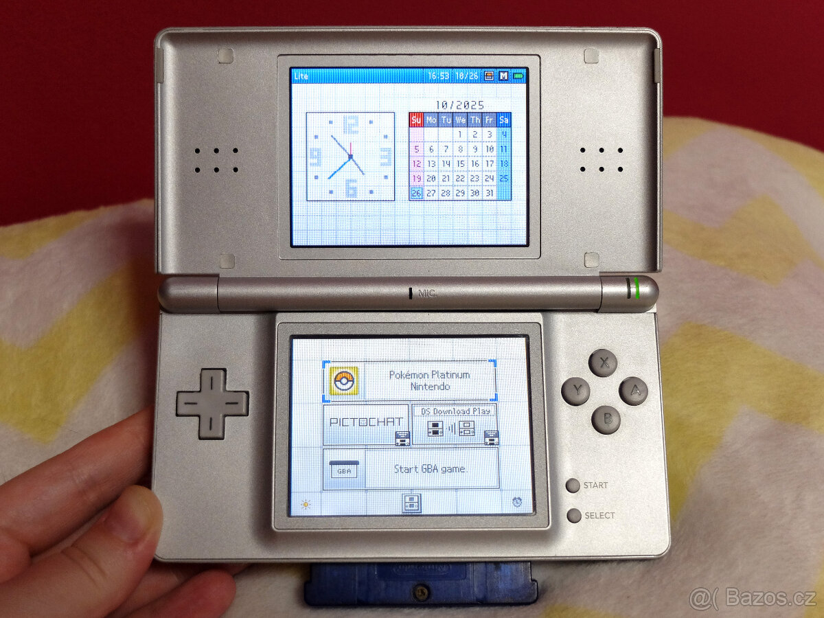 Nintendo DS Lite stříbrný