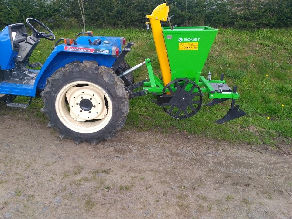 Nový sazeč brambor