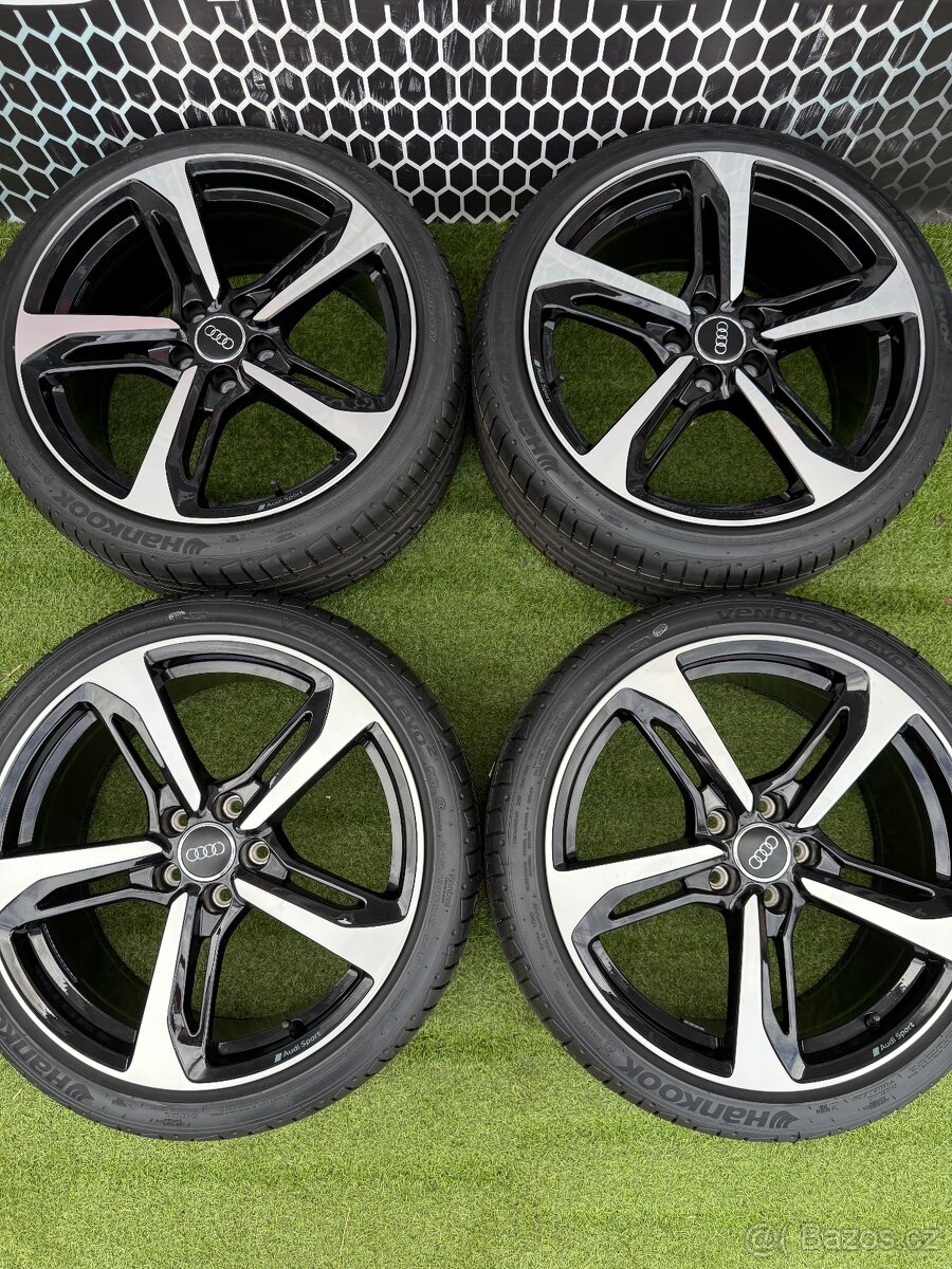 AUDI TTS/TT - NOVÁ LETNÍ ORIGINÁLNÍ SADA