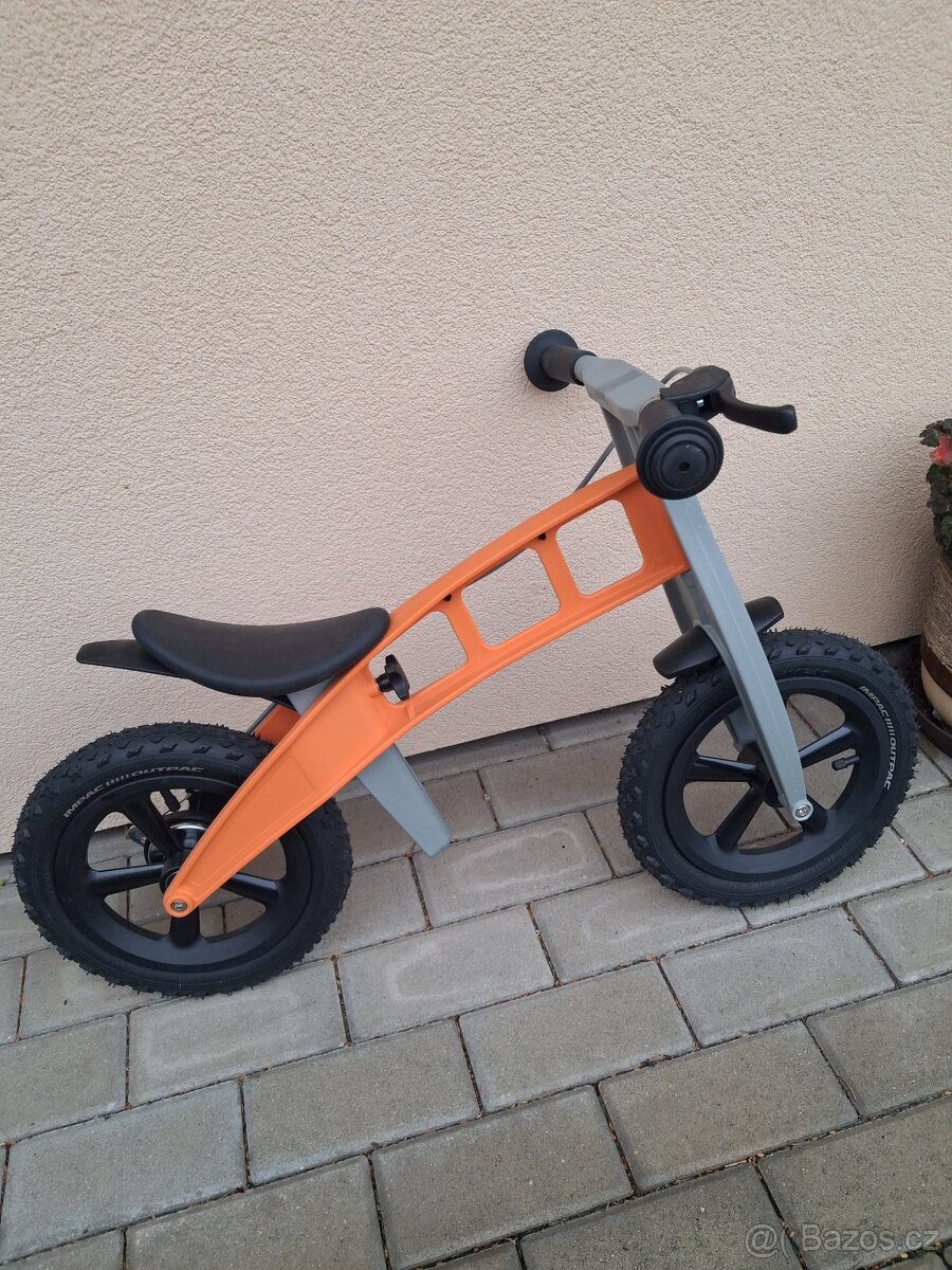 Dětské odrážedlo First Bike cross