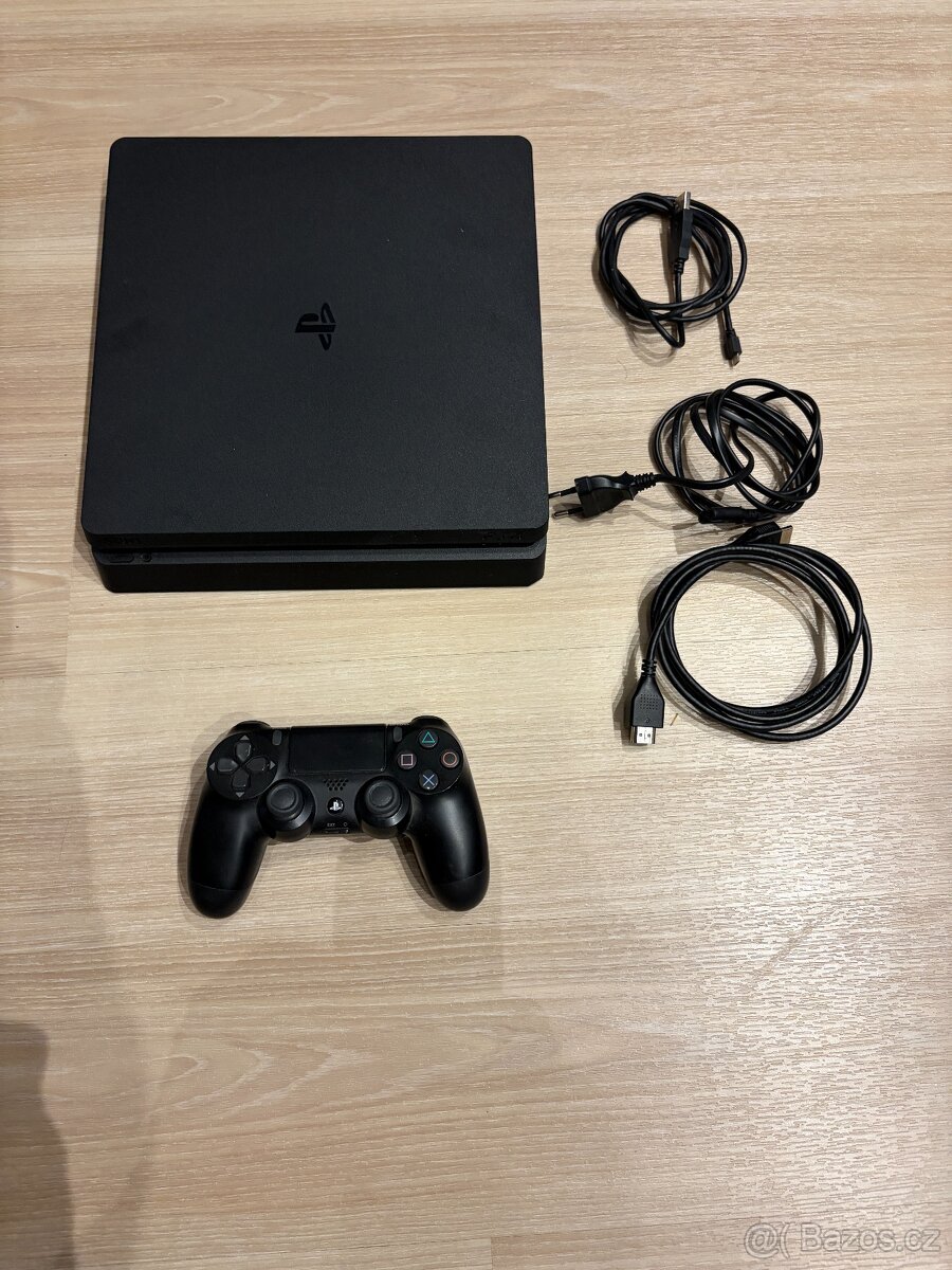 PlayStation 4 Slim