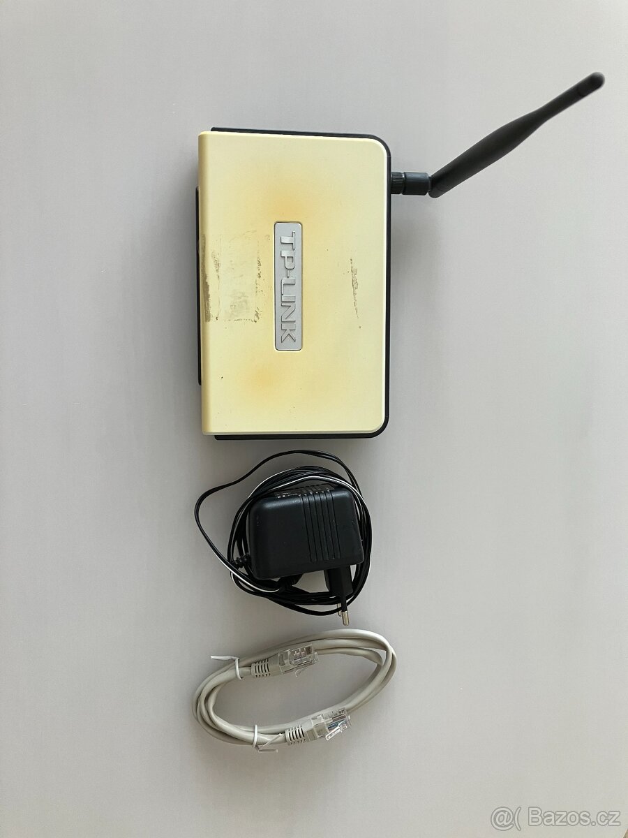 Wifi router TP-LINK TL-WR543G + příslušenství