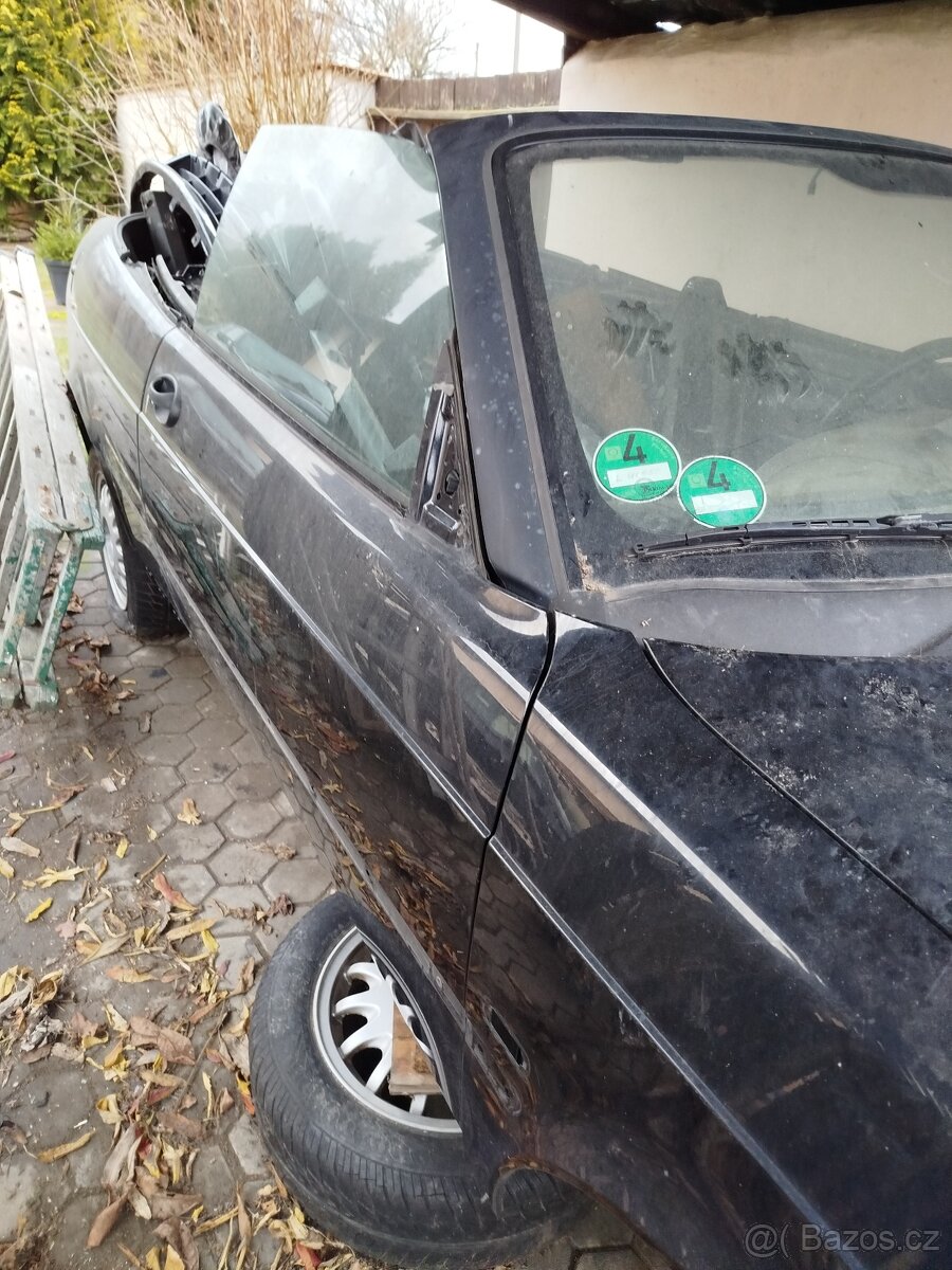 Dveře SAAB 900 NG kabrio pravé