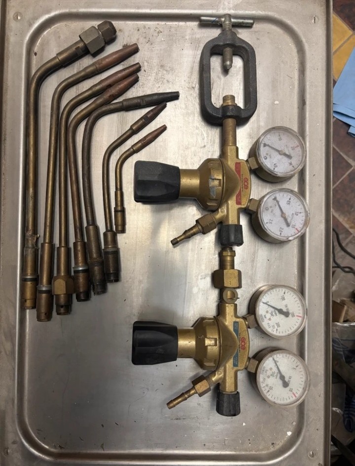 Autogen hořáky a hodiny