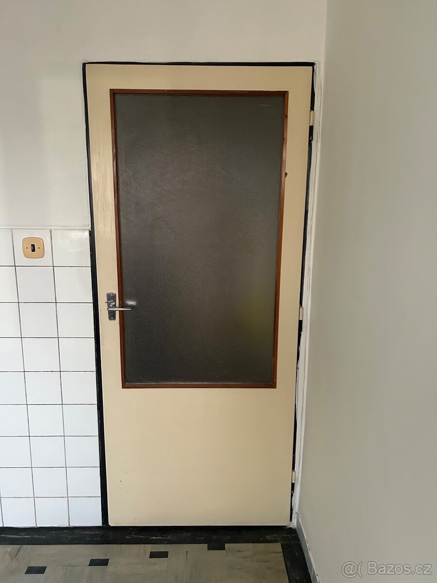 Dveře