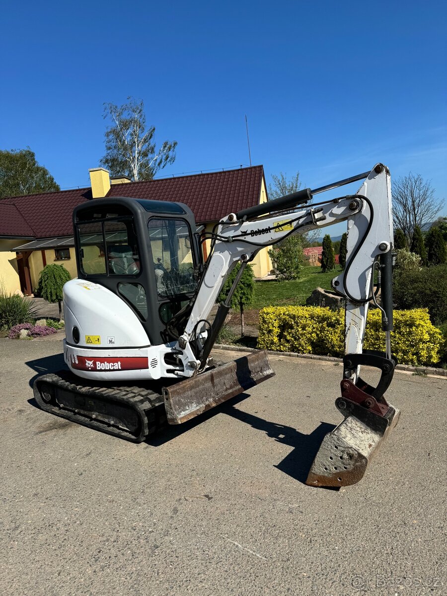 Minibagr Bobcat 428 2007 2x lzice