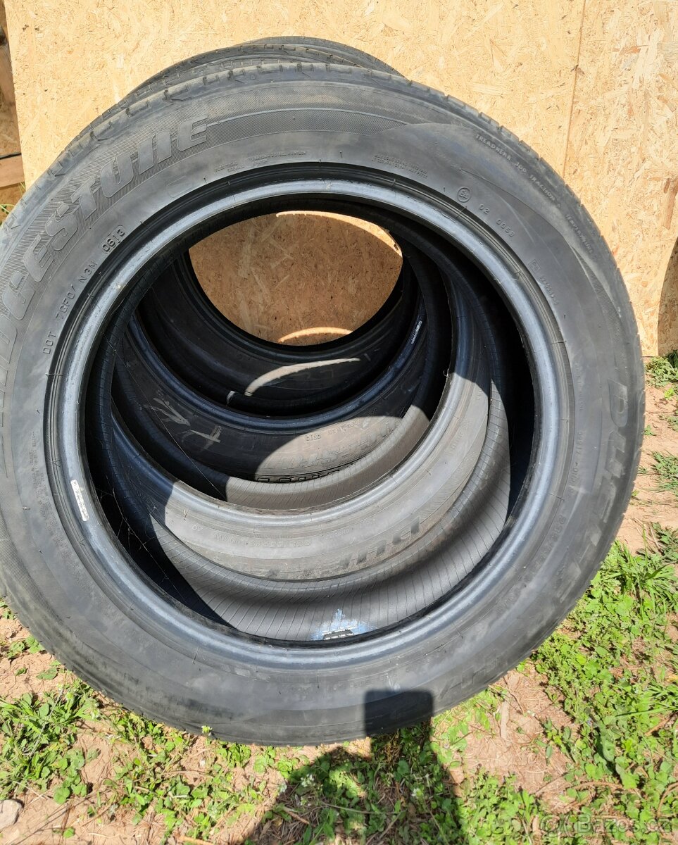 Letní pneu Bridgestone 235/55 r19