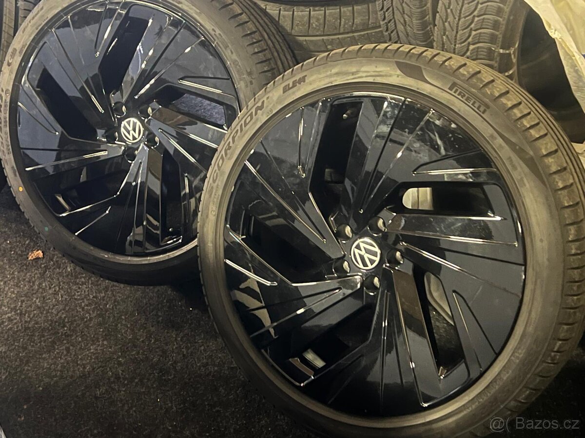 Originální ALU kola R21 Volkswagen ID5 GTX