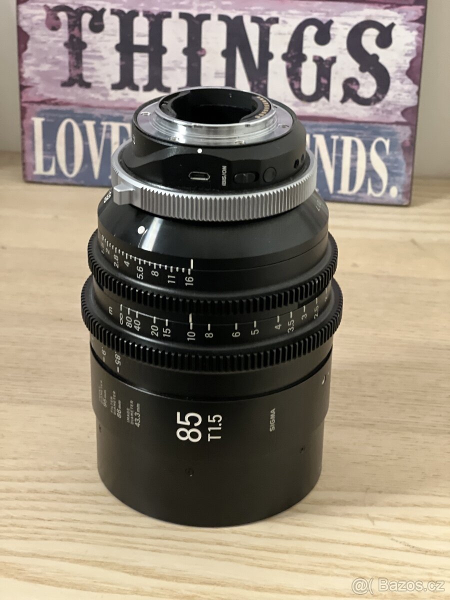 Sigma 85 T1.5 na Canon
