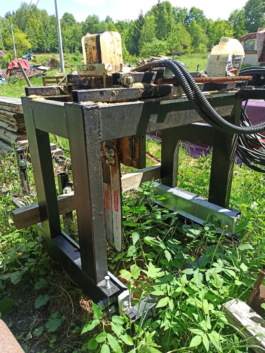 Katr, pila kmenová