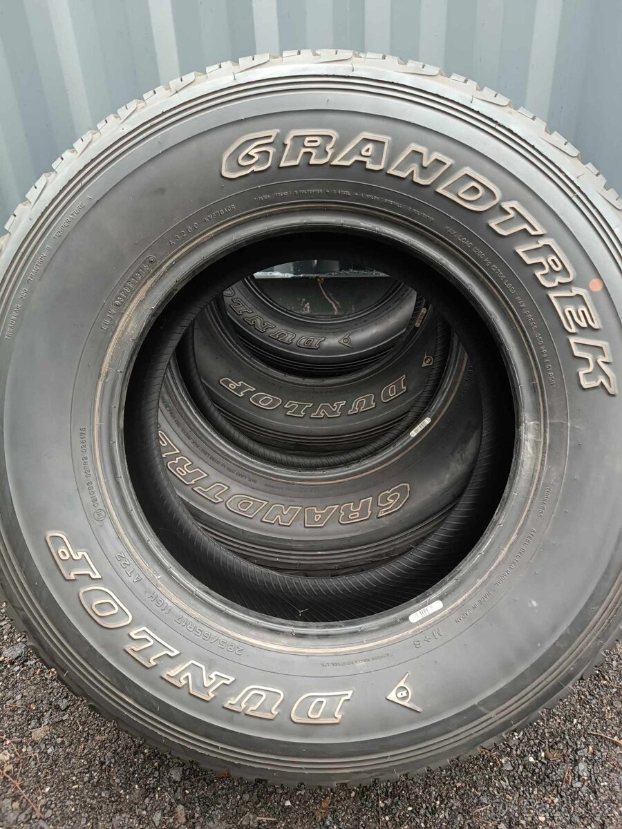 DUNLOP Grandtrek 285/65R17