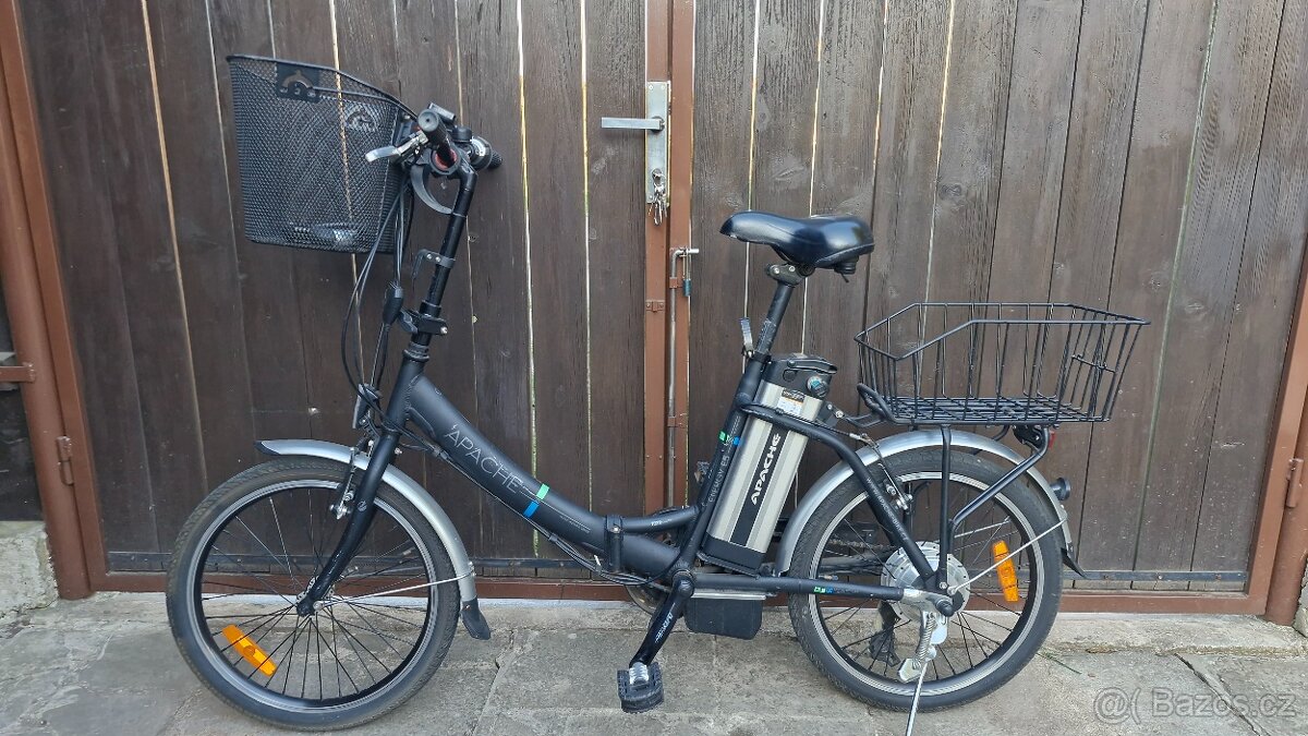 Elektroskládací kolo Apache