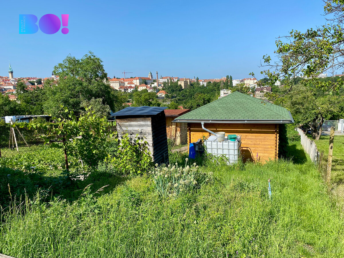 Prodej stavebního pozemku, 637 m², Znojmo