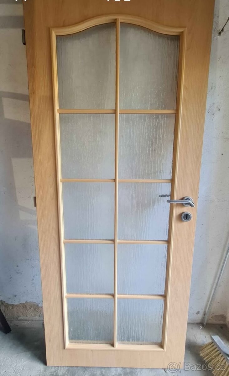 Dvere 80 prave